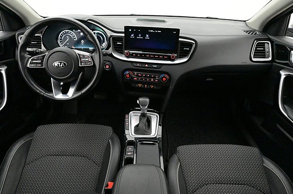 Kia XCeed 6 of 27