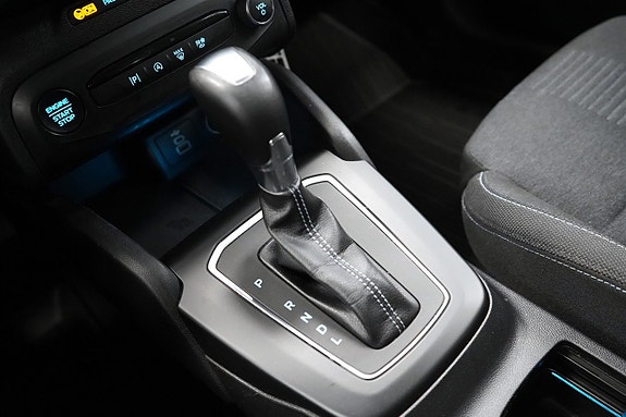 Ford Focus 19 of 27