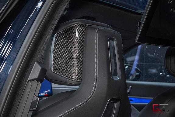 BMW M760e 21 of 25