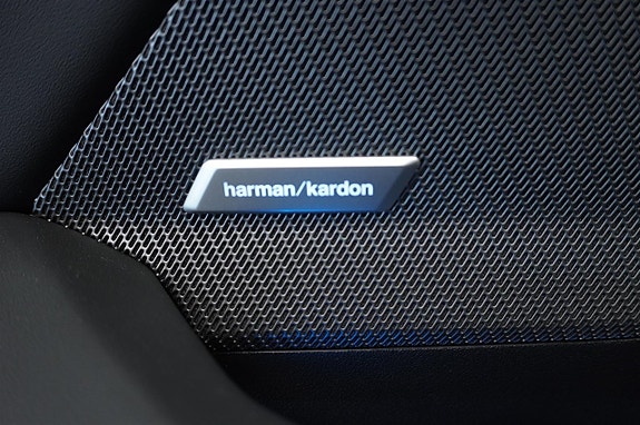 BMW 120 13 of 18