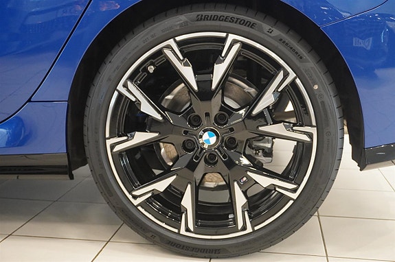 BMW 120 8 of 18