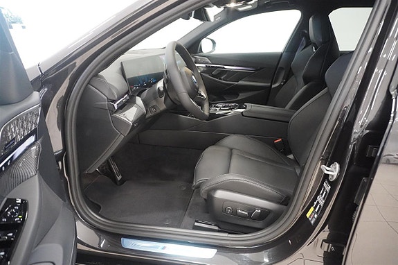 BMW 550e 2 of 5