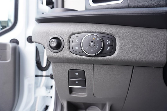 Ford Transit 13 of 14
