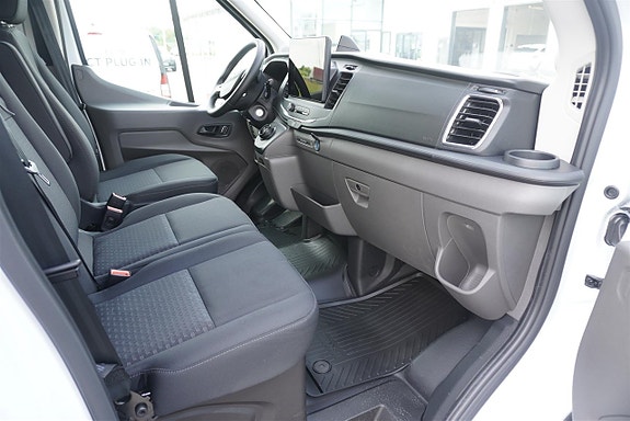 Ford Transit 6 of 14