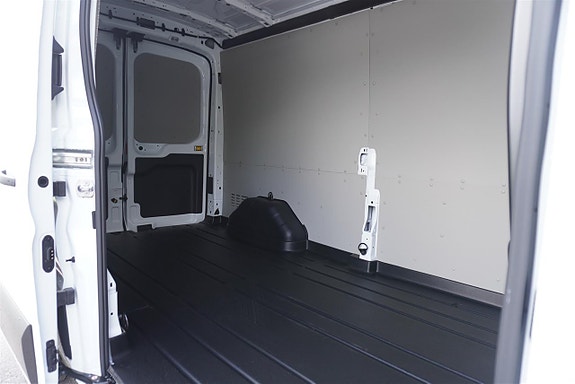 Ford Transit 7 of 14