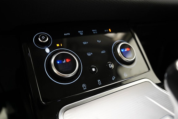 Land Rover Range Rover Evoque 16 of 23