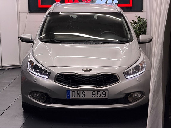 Kia Ceed 3 of 5