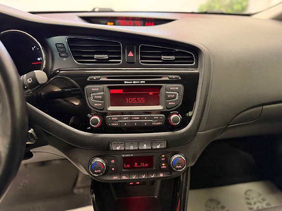 Kia Ceed 11 of 24