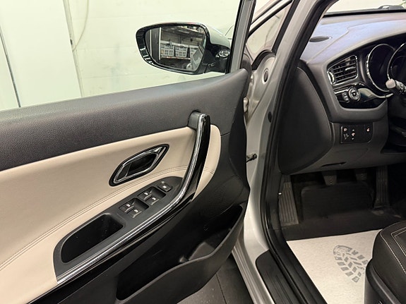 Kia Ceed 9 of 24