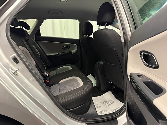 Kia Ceed 17 of 24