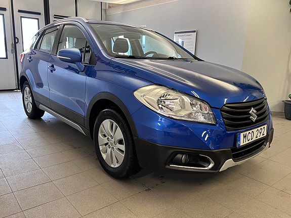 Suzuki S-Cross 4 of 22