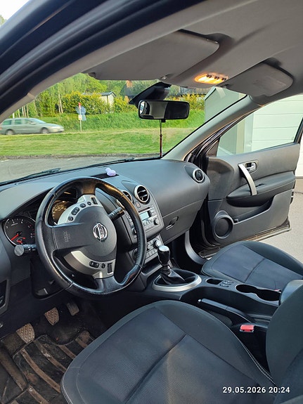 Nissan Qashqai 3 of 5