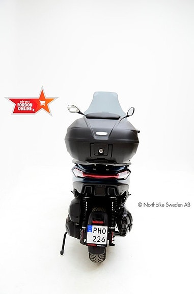 Piaggio MP3 530 HPE 4 of 9