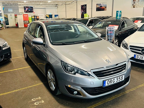 Peugeot 308 3 of 19