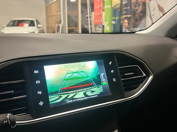 Peugeot 308 19 of 19