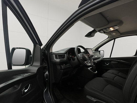 Renault Trafic 18 of 30