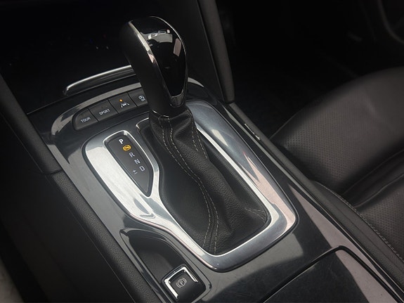 Opel Insignia 25 of 30