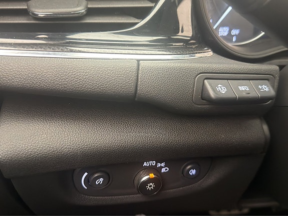Opel Insignia 14 of 30