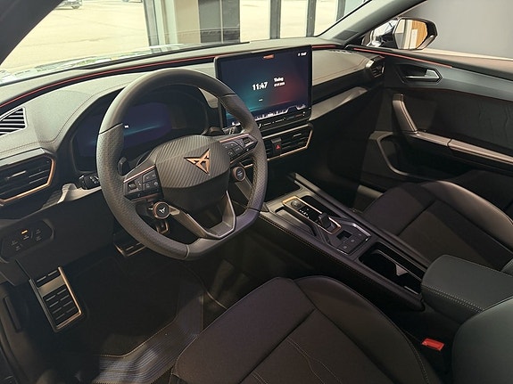 Cupra Leon 13 of 14