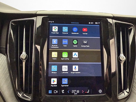 Volvo XC60 27 of 30
