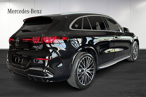Mercedes-Benz GLC400 4 of 5
