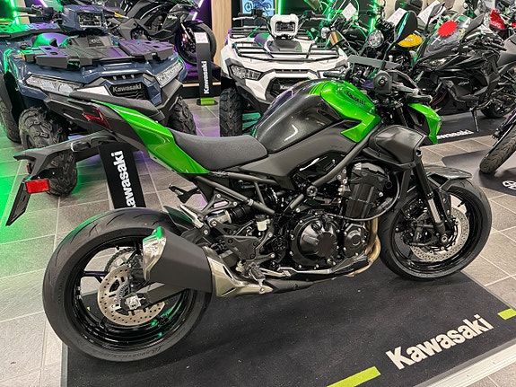 Kawasaki Z900 Finns hemma! 4 of 6
