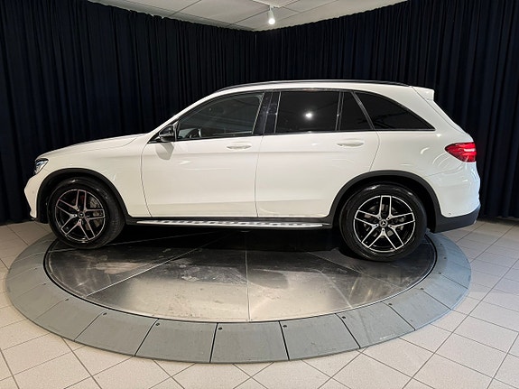 Mercedes-Benz GLC250 d 3 of 5