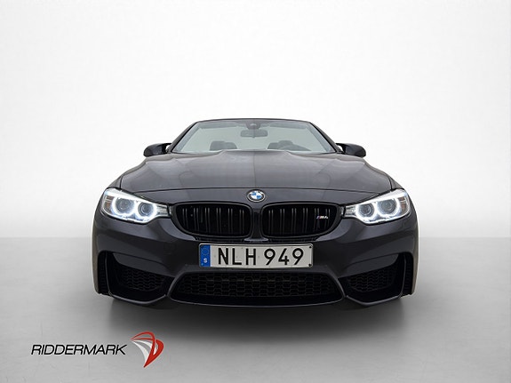 BMW M4 2 of 5