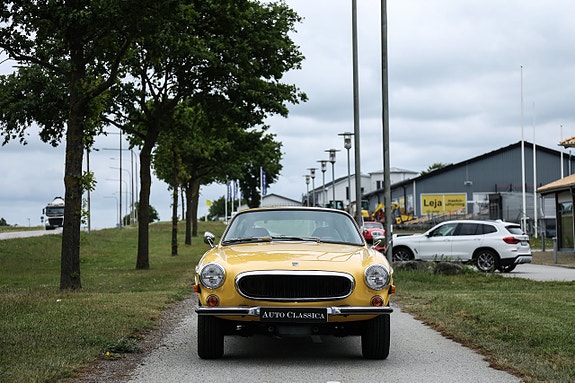 Volvo 1800ES 3 of 23