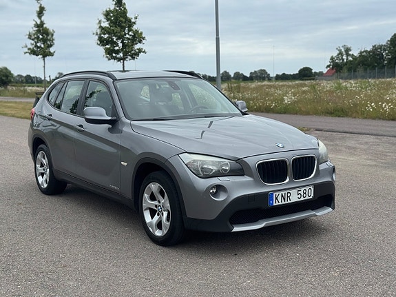 BMW X1 3 of 5