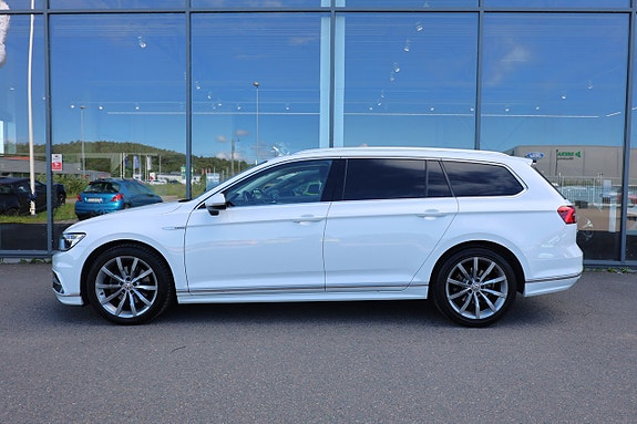 Volkswagen Passat 4 of 5