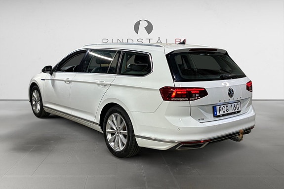 Volkswagen Passat 5 of 5