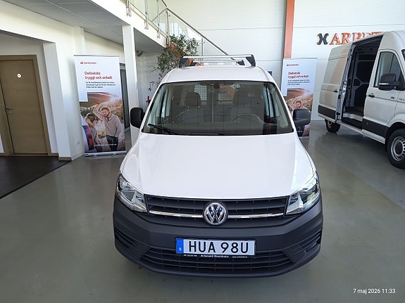 Volkswagen Caddy Maxi 3 of 5