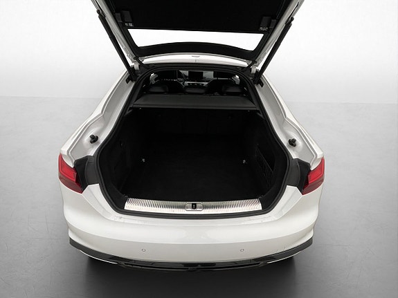 Audi A5 28 of 30