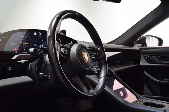 Porsche Taycan 4S 5 of 5