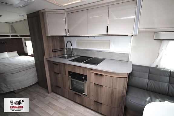 Kabe Imperial 780 TDL E5 KS 8 of 14