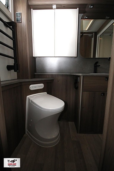 Kabe Imperial 780 TDL E5 KS 12 of 14