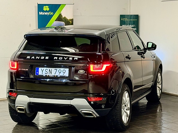 Land Rover Range Rover Evoque 4 of 5