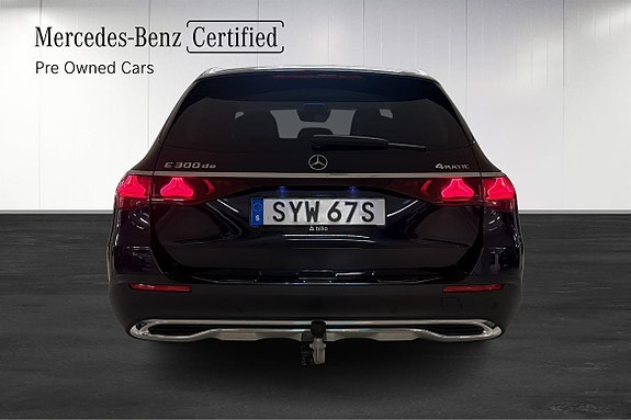 Mercedes-Benz E300 de 5 of 25