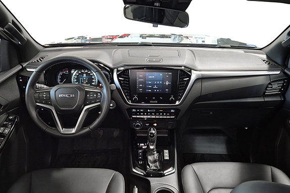 Isuzu D-max 8 of 12