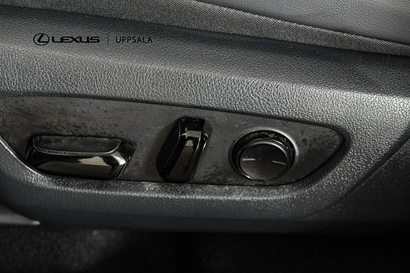 Lexus NX450h+ 12 of 30