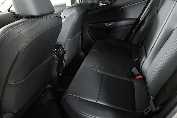 Lexus NX450h+ 7 of 30