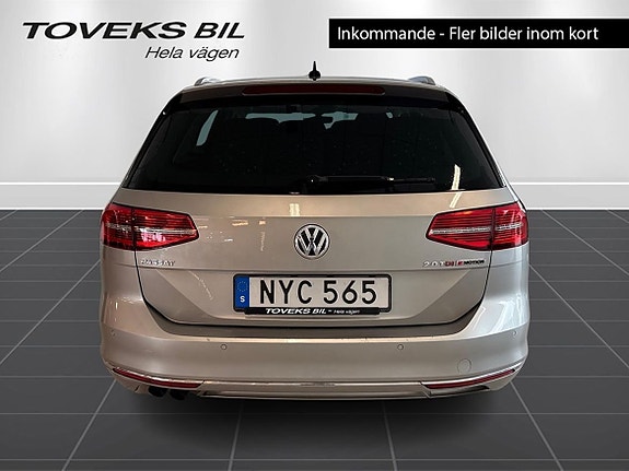 Volkswagen Passat 3 of 5