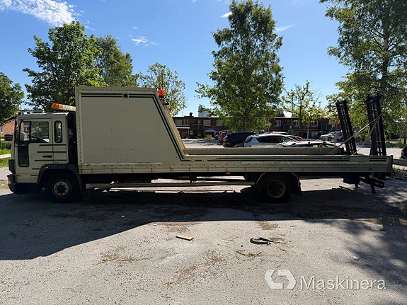 Maskinlastbil Volvo FL612 4X2 med ramper 8 of 27