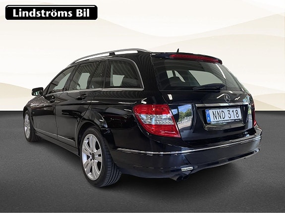 Mercedes-Benz C180 3 of 5