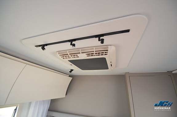 Adria ALPINA 753 UP 10 of 12