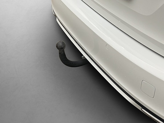 Volvo V90 10 of 30