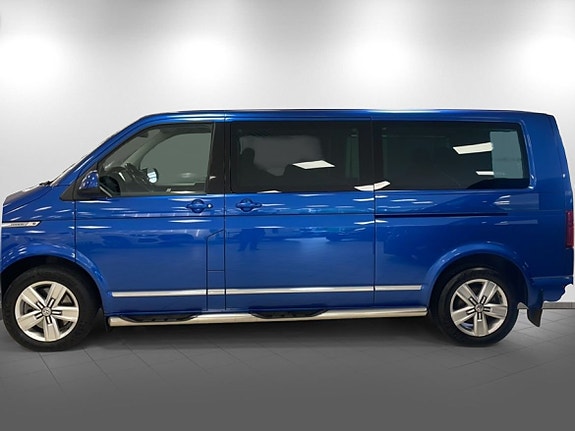 Volkswagen Multivan 2 of 5