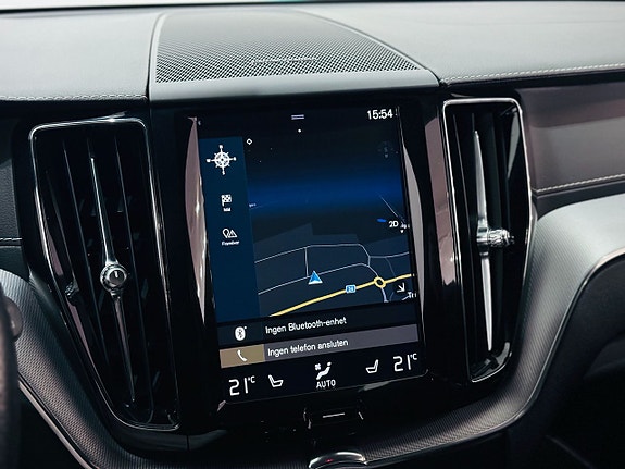 Volvo XC60 14 of 22