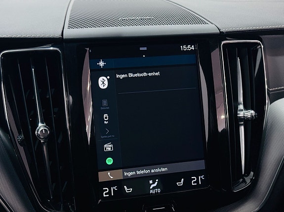Volvo XC60 16 of 22